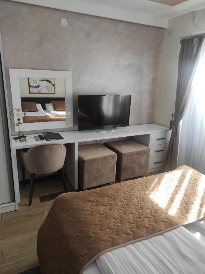 Prima Lux Apartments & Studio Ni Eksteriør billede