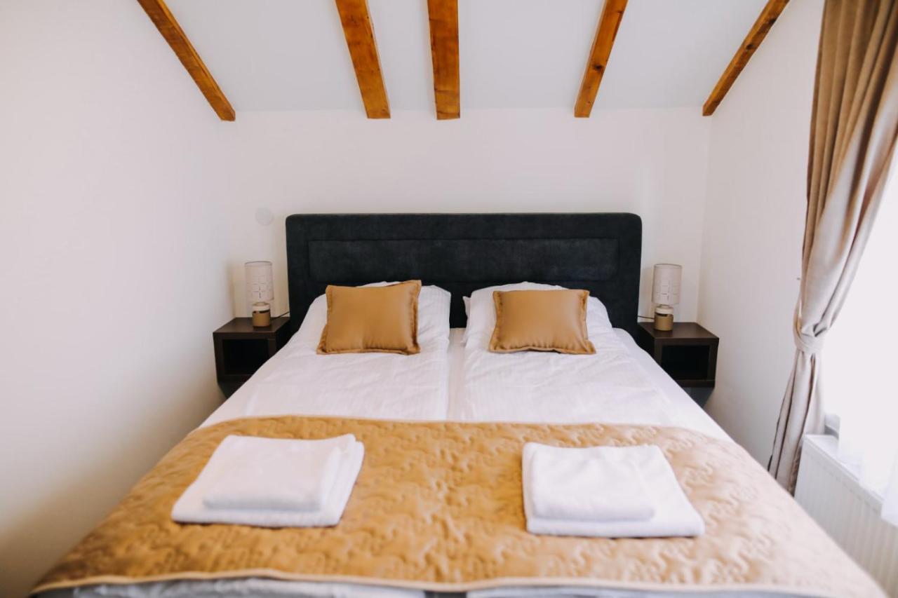 Prima Lux Apartments & Studio Ni Eksteriør billede